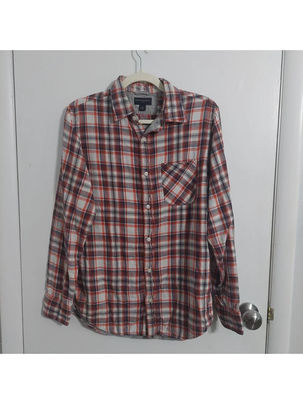 Banana Republic Men's Medium Plaid Button-Up Shirt 100% Cotton